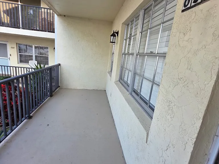 656 W Osceola St — Photo 8