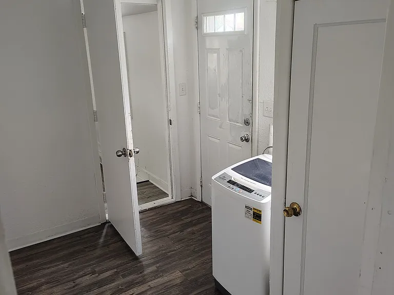 306 Birch Ave #306 — Photo 12