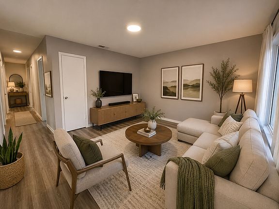 4th image of 554 Park Village Dr