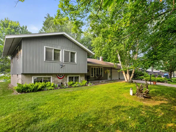 20210 Maple Dr, Reed City, MI 49677