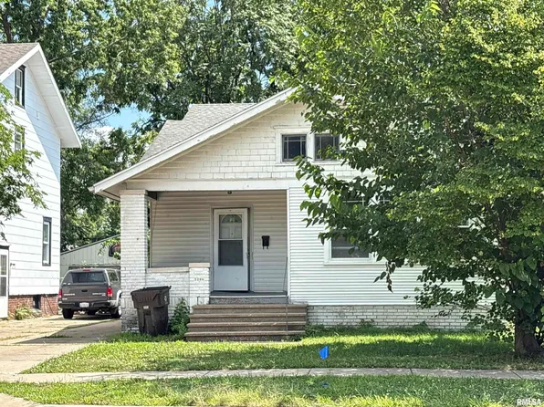 2206 N Sheridan Rd, Peoria, IL 61604