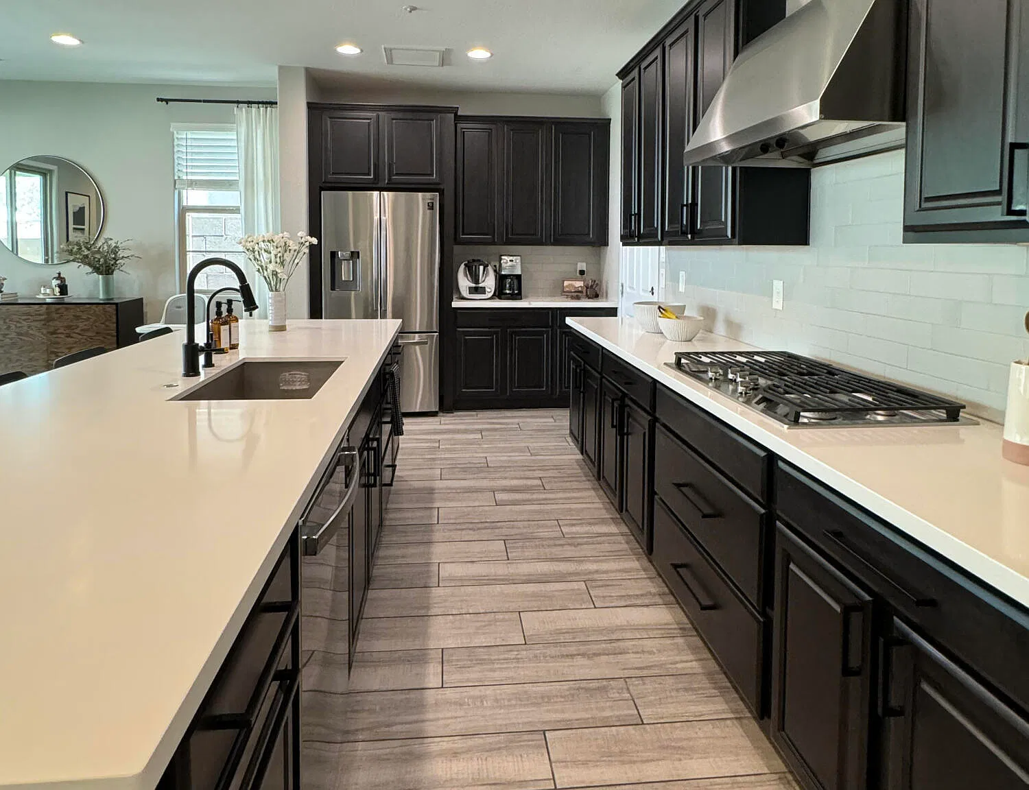 4 bed, 2.5 bath, 2155 sqft, $2,750 — Photo 4
