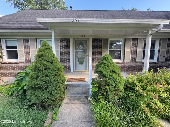 257 Topfield Rd, Louisville, KY 40229