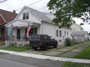 93 Pleasant Pkwy, Cheektowaga, NY 14206