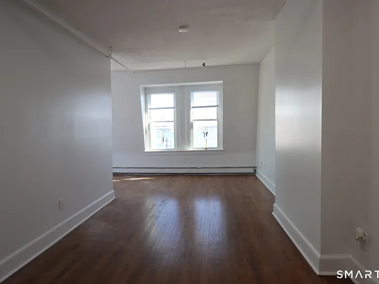 187 Bank St #195-202 — Photo 3
