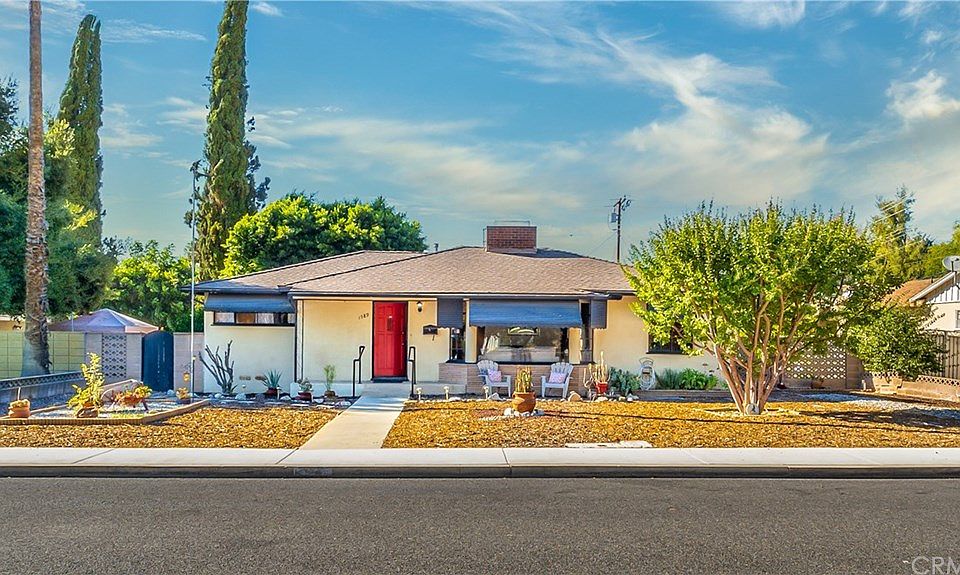 1st image of 1589 Hacienda Pl