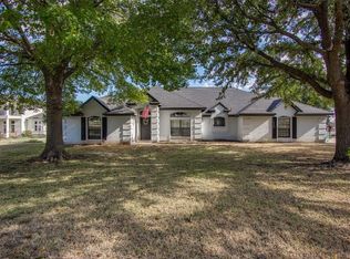 7769 Berry Rd, Burleson, TX 76028