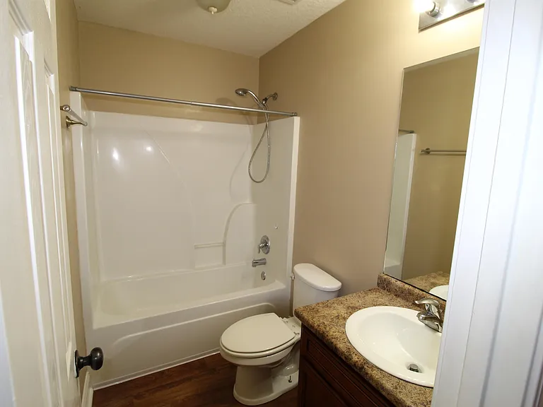 1479 Crossway Cottages Ln #B — Photo 9