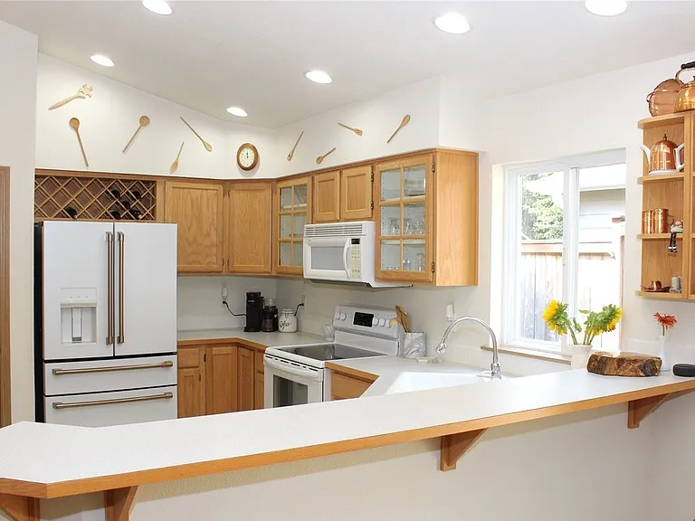 5216 Ivy Hill Ln SE — Photo 5