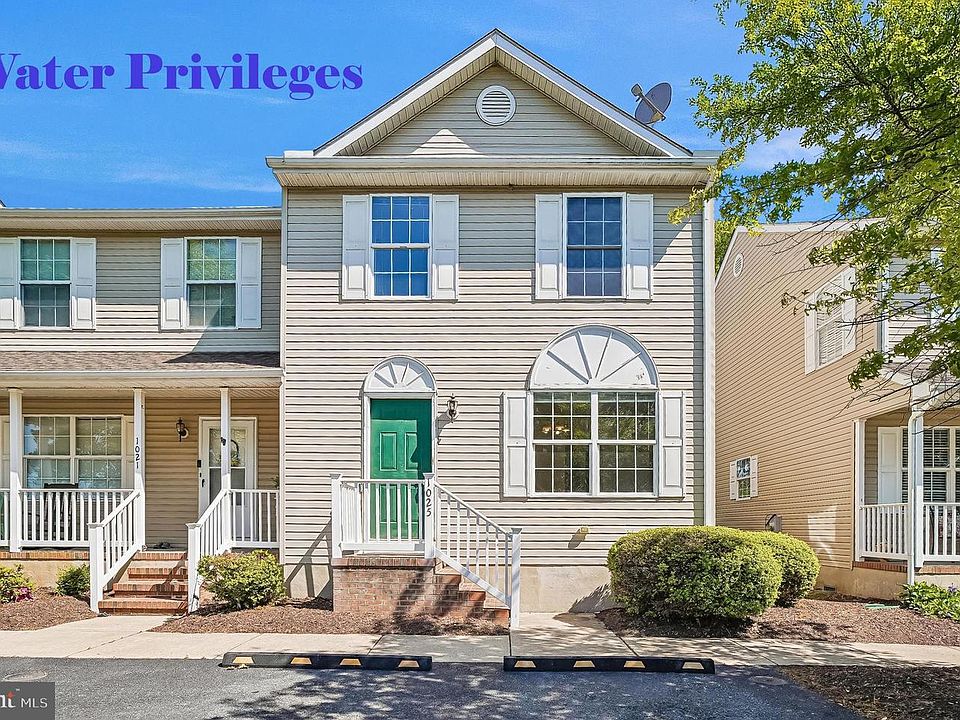 1st image of 1025 Dundee Ct