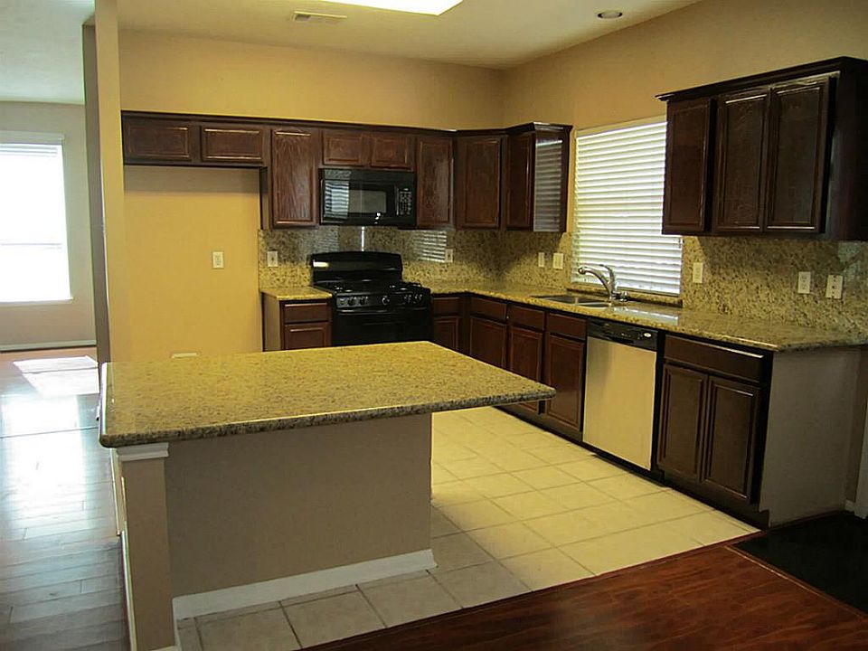 1st image of 5014 Canyon Gate Dr