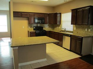 5014 Canyon Gate Dr, Pasadena, TX 77505