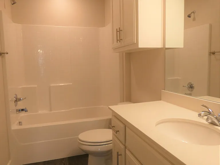 409 Vail Cir — Photo 5