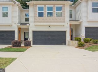 5516 Rockfern Dr, Lilburn, GA 30047