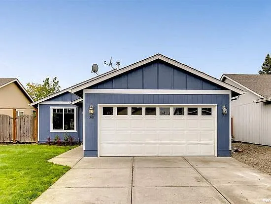 3 bed, 1190 sqft, $2,350 — Photo 1