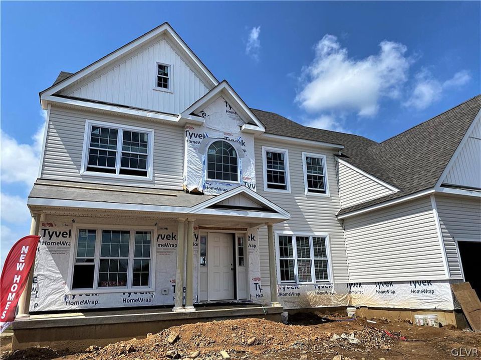 1st image of 3318 Highland Dr #63