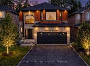 304 Barondale Dr, Mississauga, ON L4Z 3T7