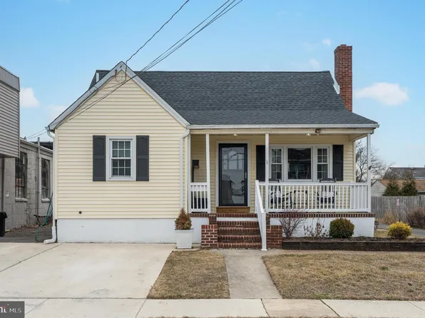 11 S Terrace Ave, Maple Shade, NJ 08052
