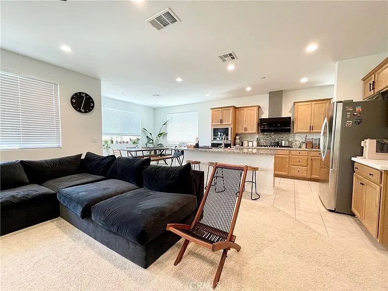 16201 Pasture Ave — Photo 3
