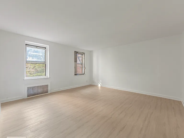 76-10 34th Ave #2H — Photo 4