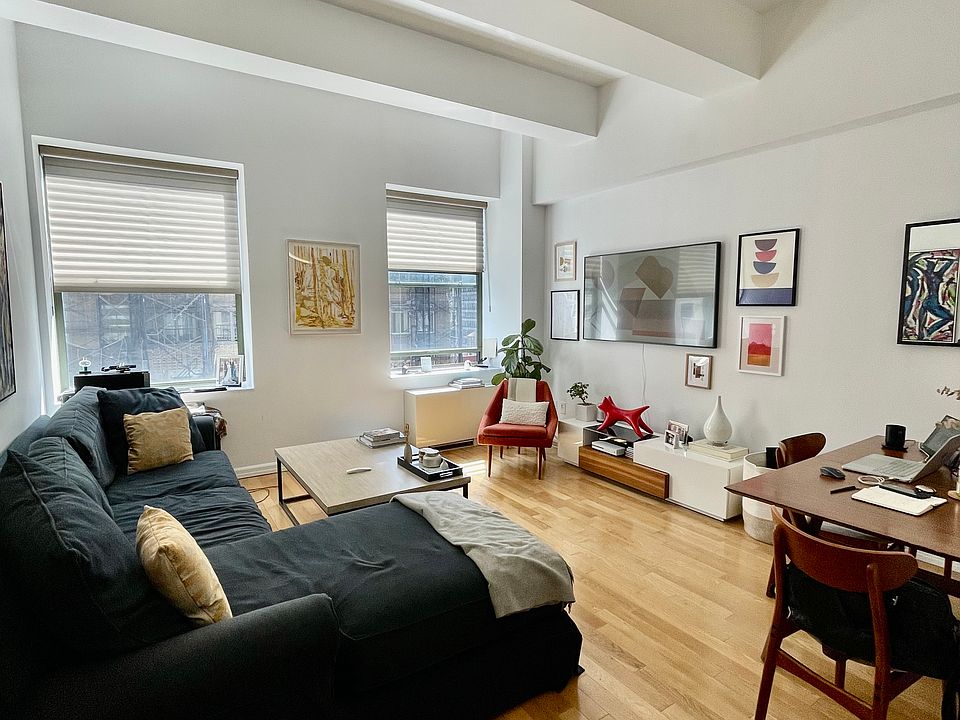 1st image of 99 John St APT 2104