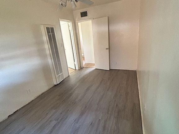 5th image of 524 W Howe St #524
