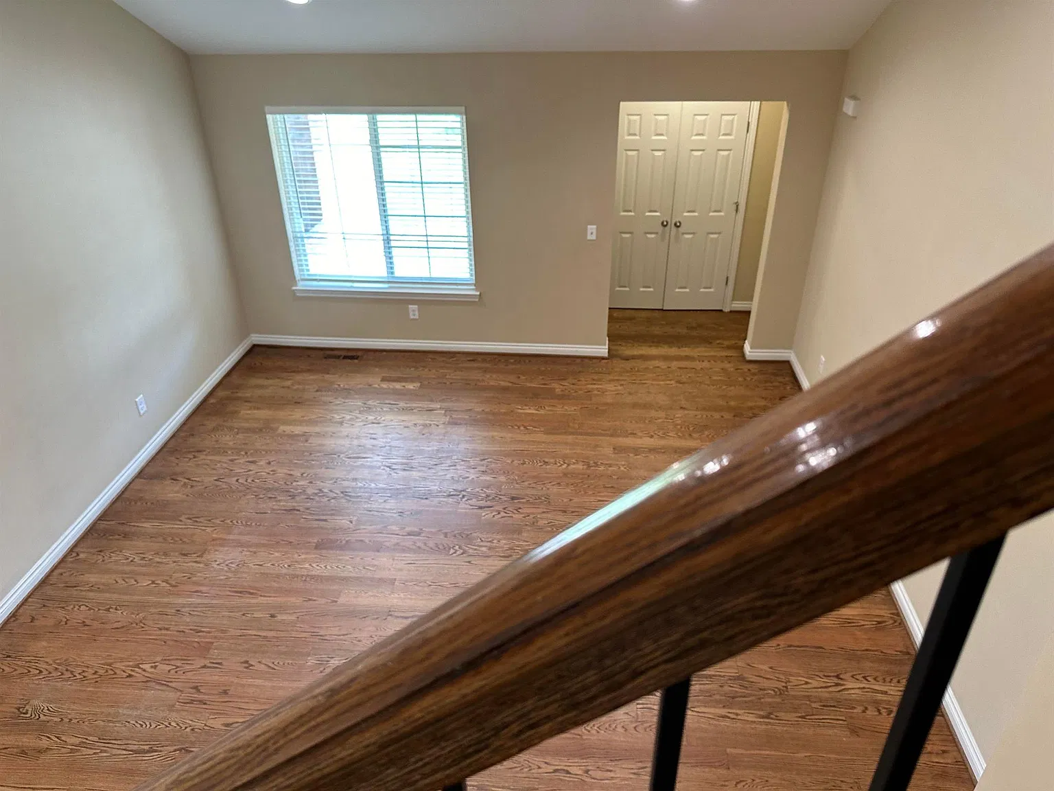 3 bed, 2.5 bath, 1522 sqft, $2,700 — Photo 3