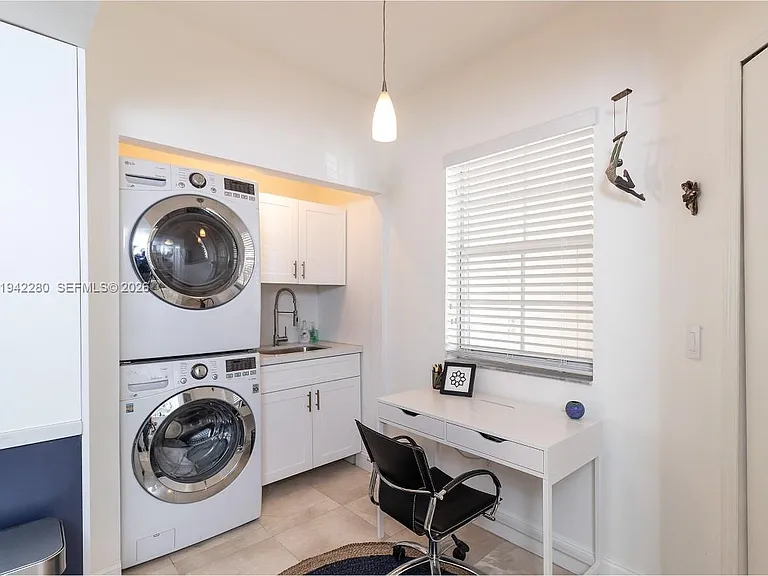3165 NE 184th St #6206 — Photo 33
