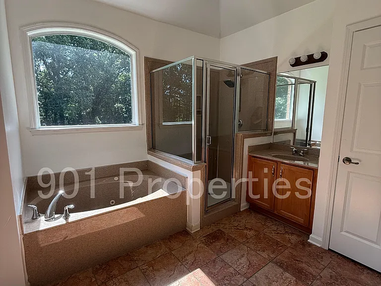 5167 Rachel Forest Cv — Photo 13