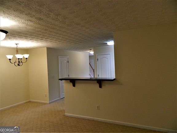 4th image of 615 Magnolia Gardens Walk