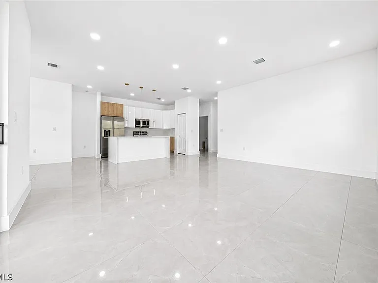 3001 Unice Ave S — Photo 10