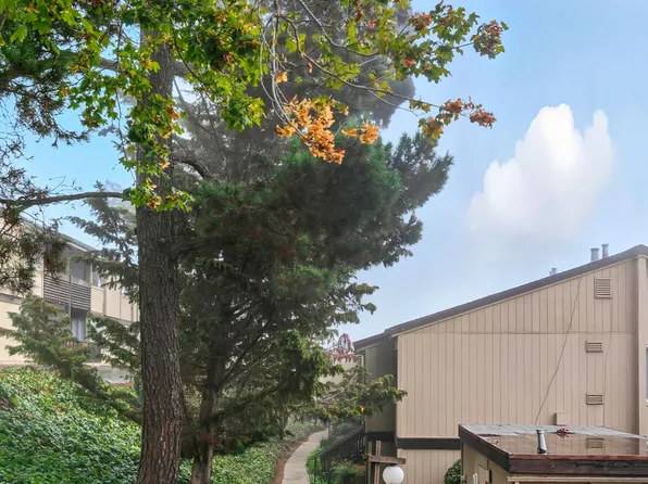 355 Parkview Ter APT D1, Vallejo, CA 94589