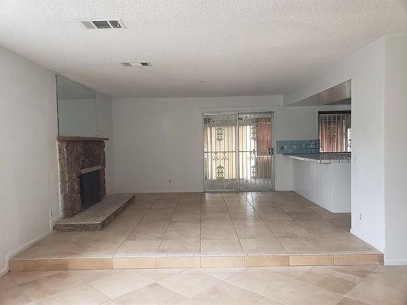 4th image of 14266 La Paz Dr