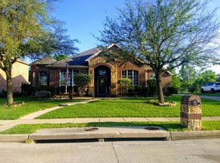 205 Midnight Dr, Royse City, TX 75189