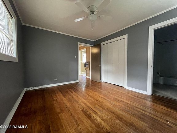 5th image of 605 Florida St