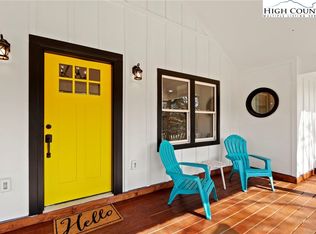 772 Ingle Hollow Rd, Ronda, NC 28670