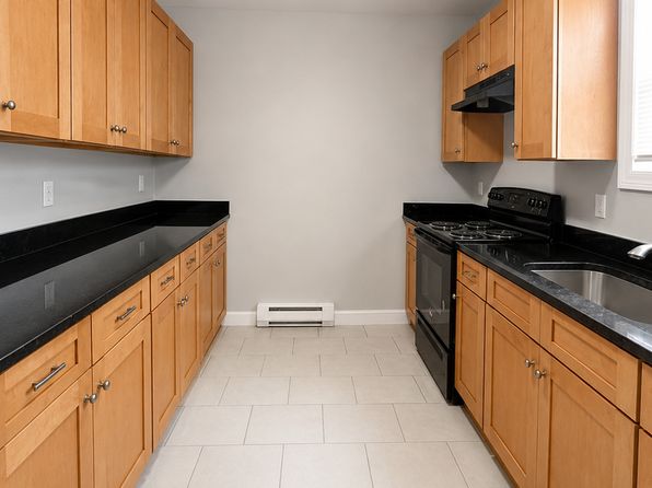 190 Washington St #1L