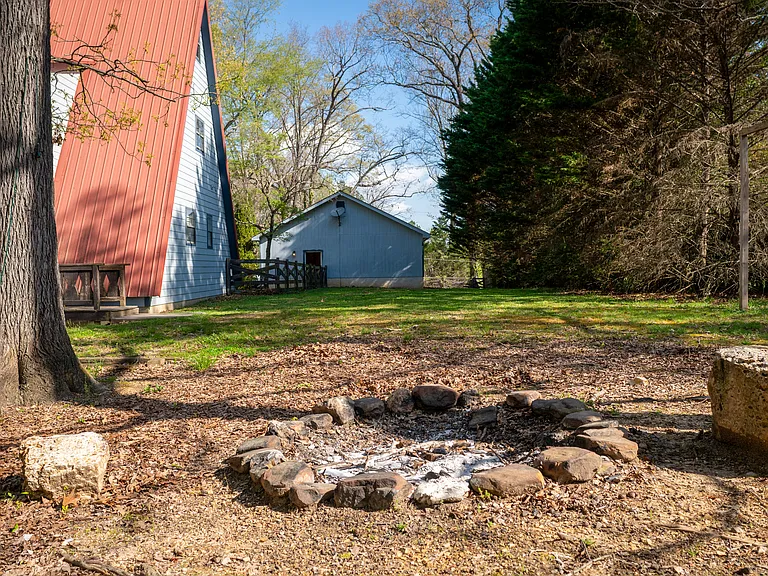 94 Daisy Ln — Photo 35
