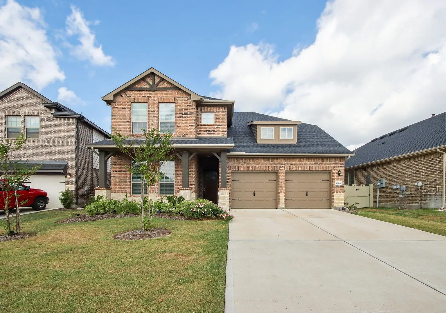 4 Bedroom Single Family near I45 behind HEB at Harpers Preserve — Photo 1