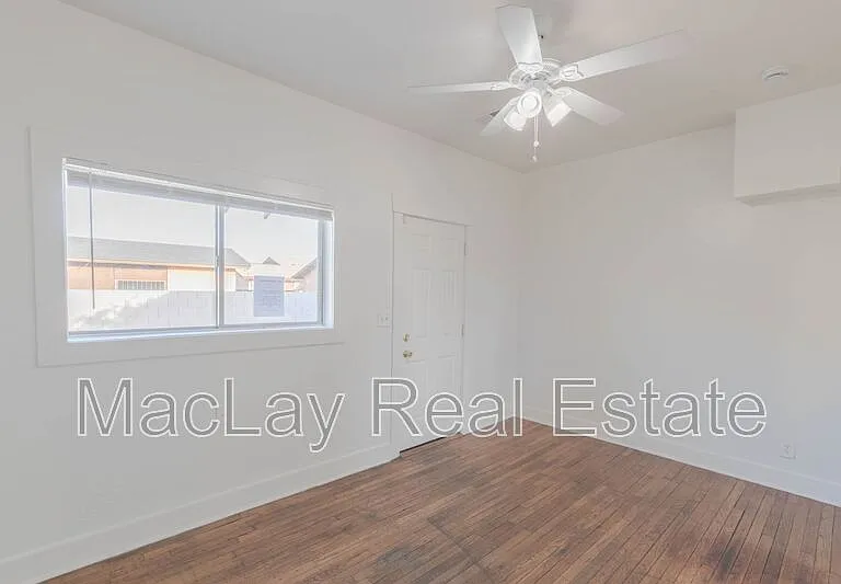 2032 W Adams St #3 — Photo 4