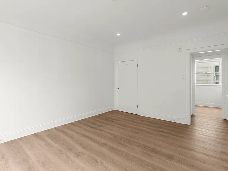 95 Cervantes Blvd #210 — Photo 15