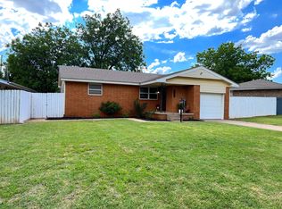 123 Ramsey Dr, Elk City, OK 73644