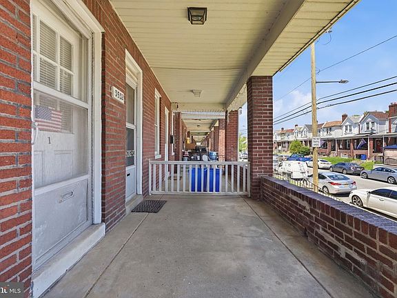 5th image of 3532-34 Wellington St