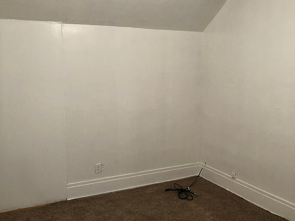4th image of 1204 Kensington Ave