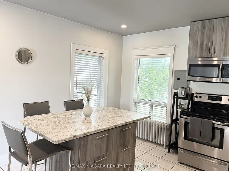 4691 River Rd #6 — Photo 10
