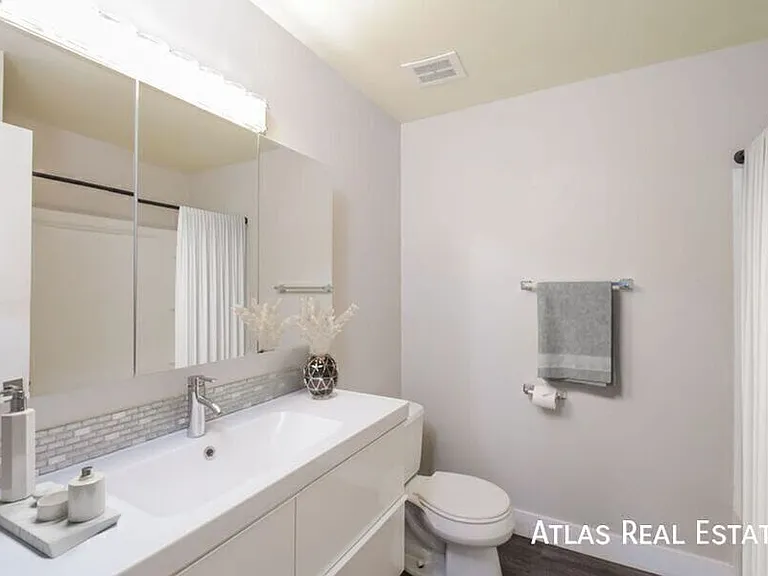 3150 N Harlan St #3 — Photo 18