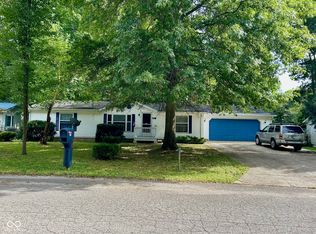 624 Stardust Way, Cloverdale, IN 46120