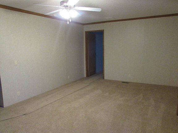 2nd image of 18 Beaumont Dr