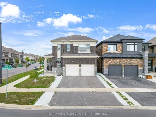 1 Boothill Dr, Brampton, ON L7A 5E5
