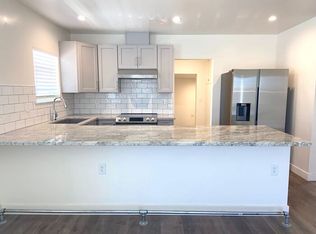 747 W 5th St, Reno, NV 89503